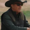 John Dutton Yellowstone S05 Black Puffer Vest Right