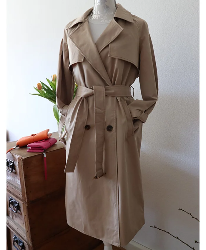 Double Breasted Four Buttons Vintage Trench Coat For Sale