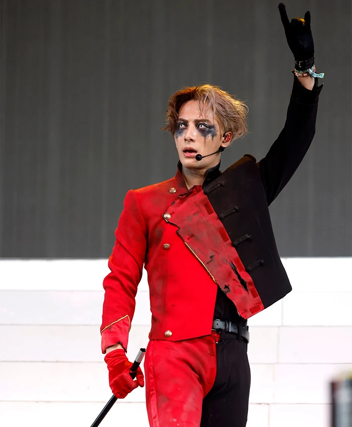 Coachella 2023 Jackson Wang Red and Black Suit For Sale