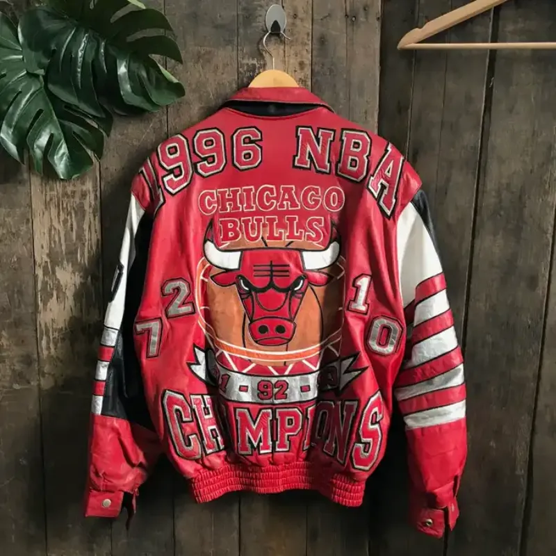 Chicago Bulls JH Design Domestic Two-Tone Wool and Leather Jacket
